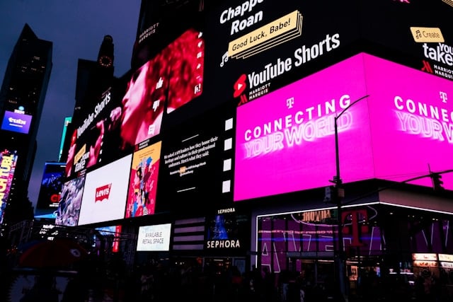 How Big-Screen Ads Are Redefining Seasonal Reach